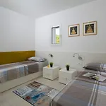 Debora By Interhome Vila