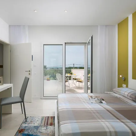 Debora By Interhome