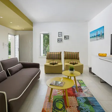 Villa Debora By Interhome *